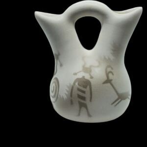 Navajo Wedding Vase Ancient Shadows like petroglyphs